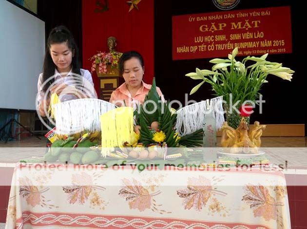 Gặp mặt lưu học sinh Lào nhân dịp tết BunPiMay 2015 tại Trường Cao đẳng Sư phạm Yên Bái