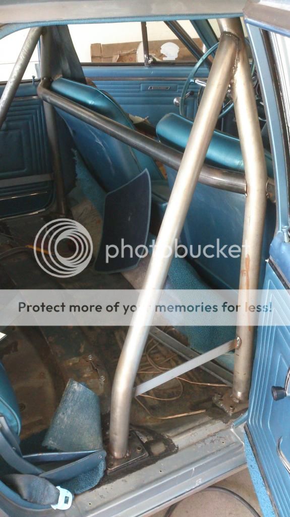 Bolt in removable roll bar Team Chevelle