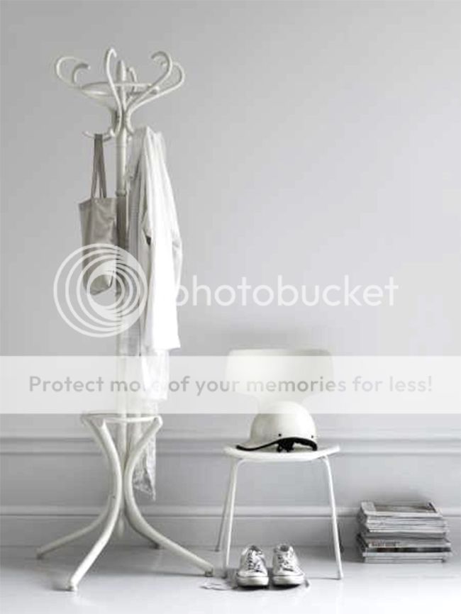  photo Alcro-2Bwhite_zpsm3fllmzp.jpg