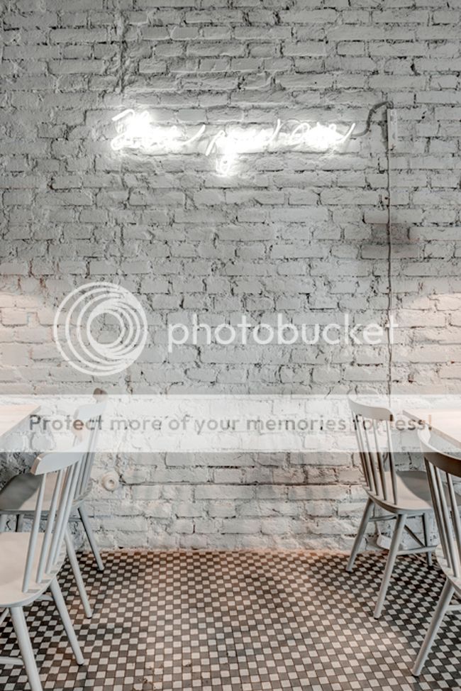  photo twenty7_5_zpsrxbchqat.jpg