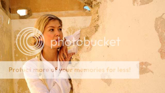 rosamund-pike-women-in-love-still.jpg